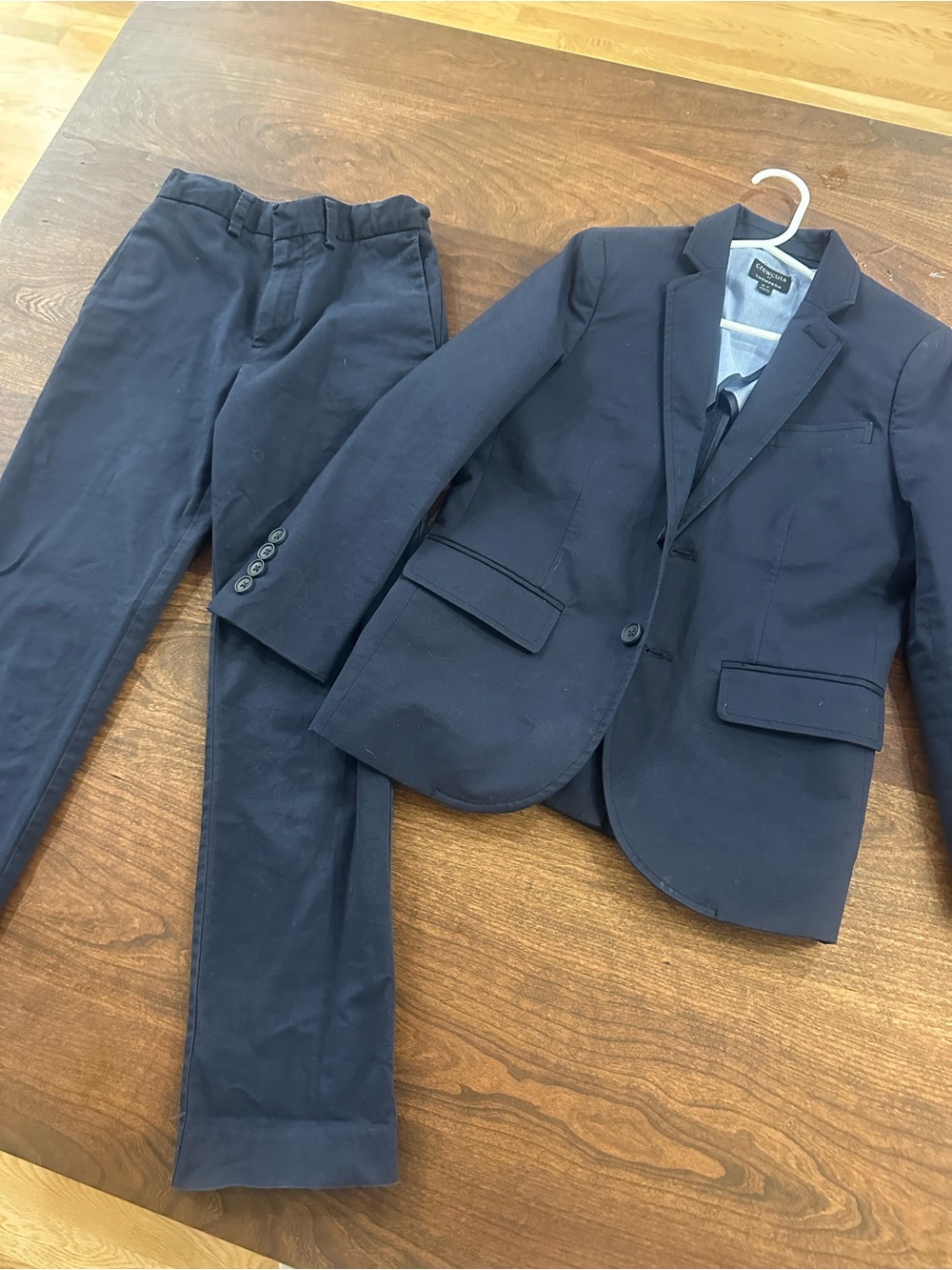 J. Crew Boys Navy Two-Piece Suit (Thomson) size 6-7- Dark Navy Blazer & Pants.